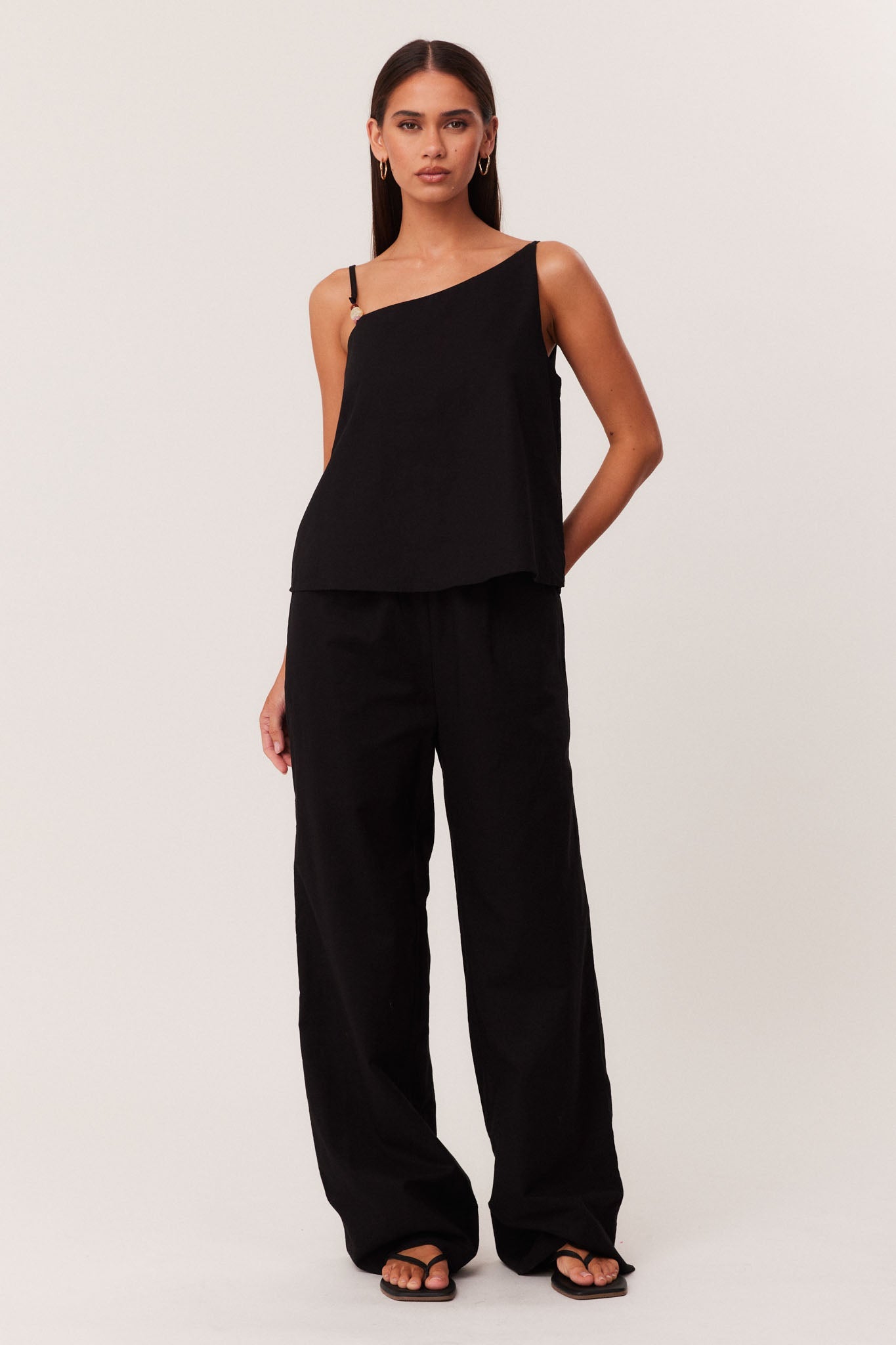 SNDYS ISMENE TOP (Black)