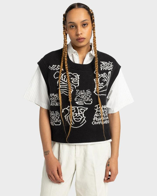 Image of a model wearing Outerwear. Productname: Element Womens Vmxe Vest Sweatshirt Jamais Off Black - in Jamais Off Black colour by brand - Element