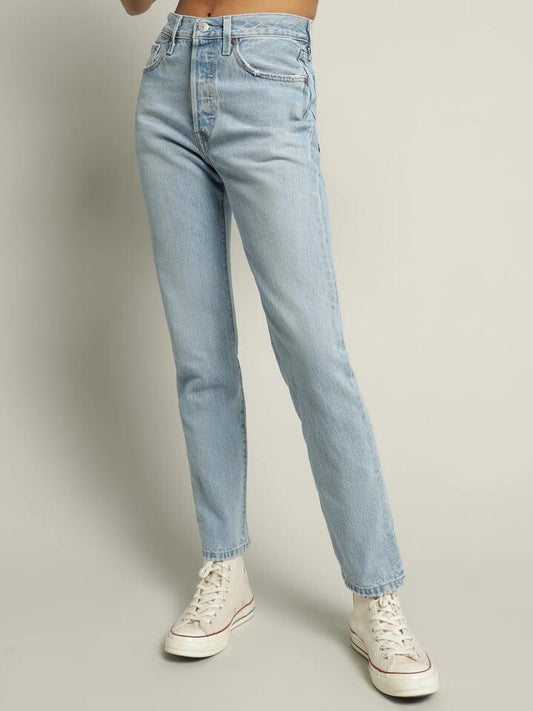 Image of a model wearing Denim. Productname: Levis 501 Original Straight Jeans in Ojai Luxor Last colour by brand - Levis