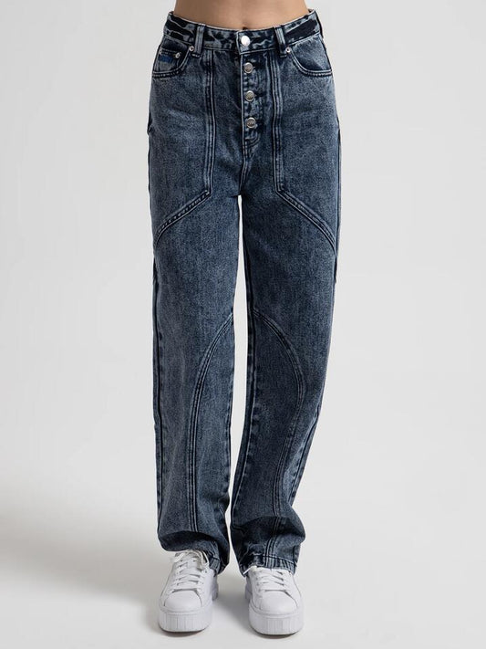 Image of a model wearing Denim. Productname: OWWY Benton Jeans in Denim colour by brand - OWWY