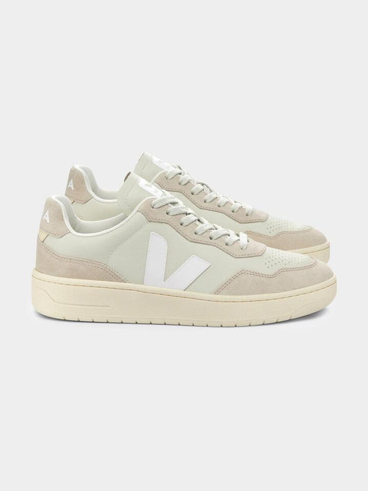 Image of Others. Productname: V-90 - Pierre White in Pierre White colour by brand - Veja