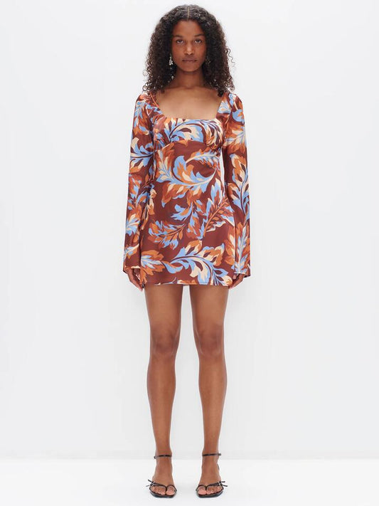 Image of a model wearing Dress. Productname: Ownley Laice Dress in Retro Leaf colour by brand - Ownley