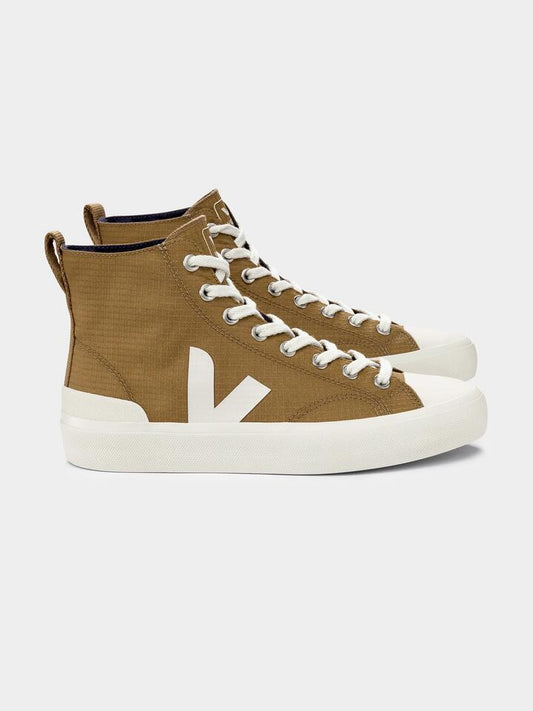 Image of Sneakers. Productname: Veja Unisex Wata II Sneaker in Tent Pierre colour by brand - Veja