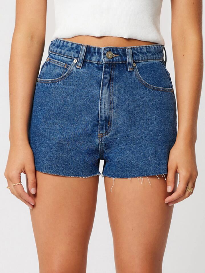 Image of a model wearing Shorts. Productname: Abrand High Relaxed Short Bella in Mid Blue colour by brand - Abrand