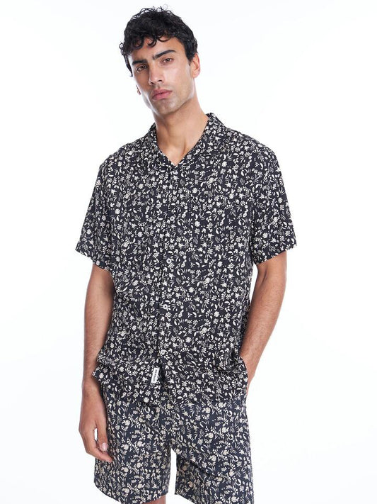 Image of a model wearing Tops. Productname: Article One Atlas Shirt in Maze colour by brand - Article One