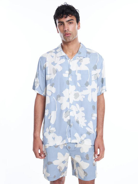 Image of a model wearing Tops. Productname: Article One Atlas Shirt in Ice Nirvana colour by brand - Article One