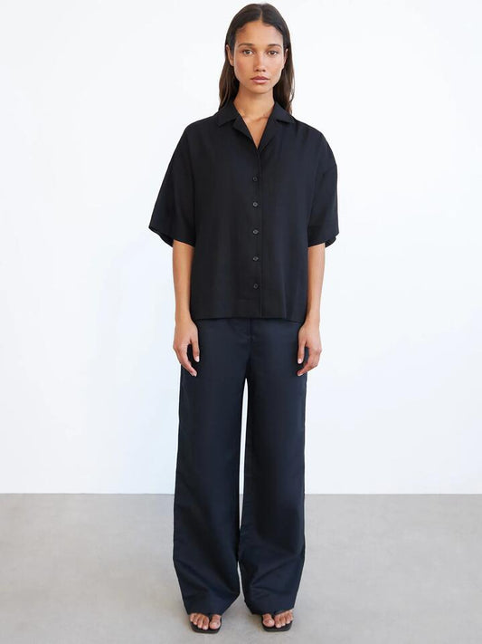 Image of a model wearing Pants. Productname: Lulu & Rose Olivia Pant in Black colour by brand - Lulu & Rose