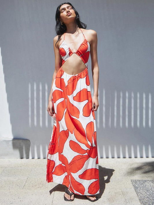 Image of a model wearing Dress. Productname: Lulu & Rose Priya Maxi Dress in Reef colour by brand - Lulu & Rose
