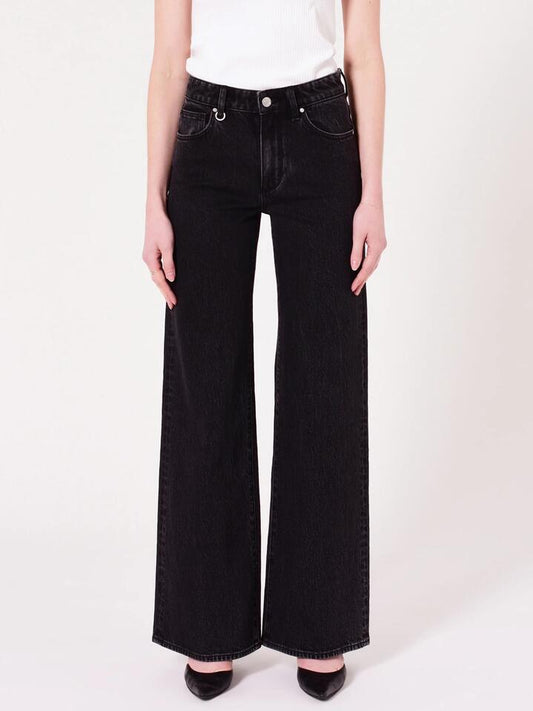 Image of a model wearing Denim. Productname: Neuw Eva Wide French in WASHED BLACK colour by brand - Neuw