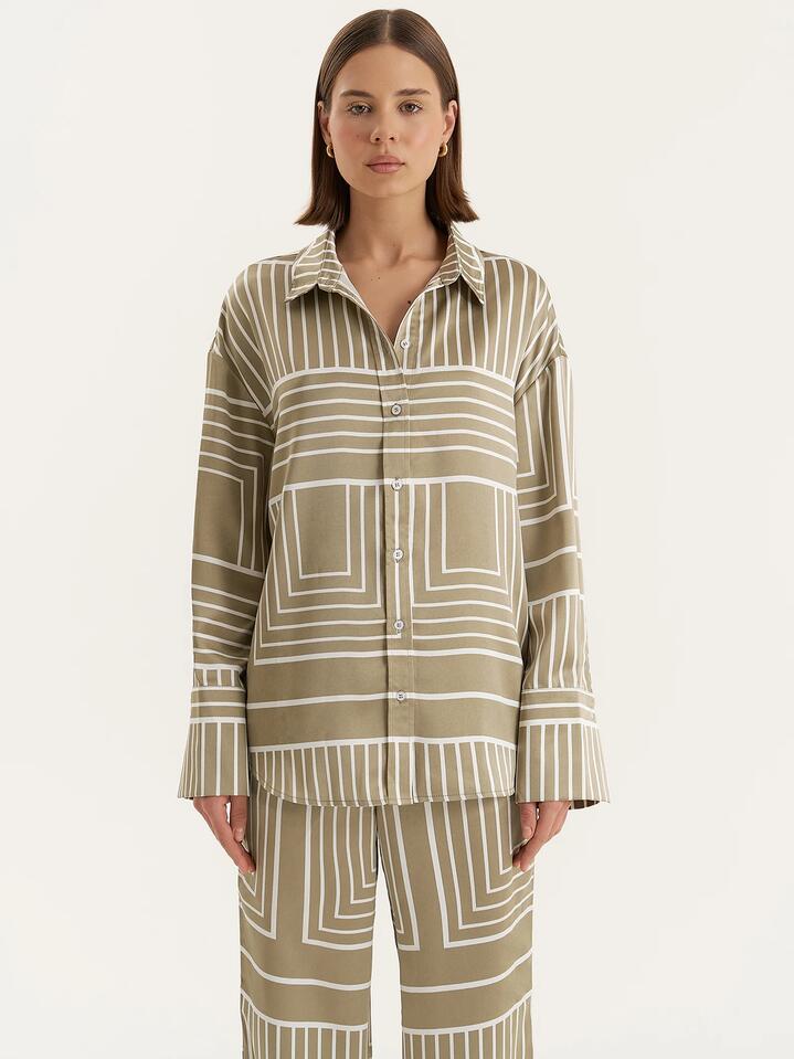 Image of Shirts. Productname: 4th & Reckless Amira Shirt in Sage Print colour by brand - 4th & Reckless