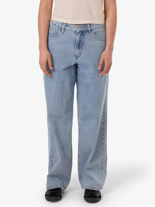 Image of a model wearing Denim. Productname: Thrills Billie Low Jean in Ageless Blue colour by brand - Thrills