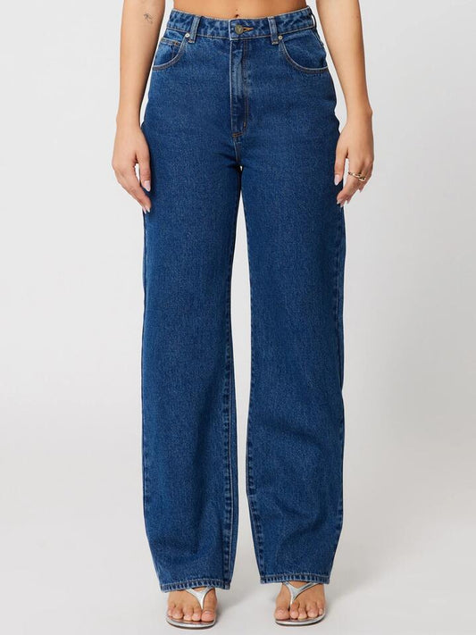 Image of a model wearing Denim. Productname: Abrand Carrie Jean Bella in Mid Blue colour by brand - Abrand