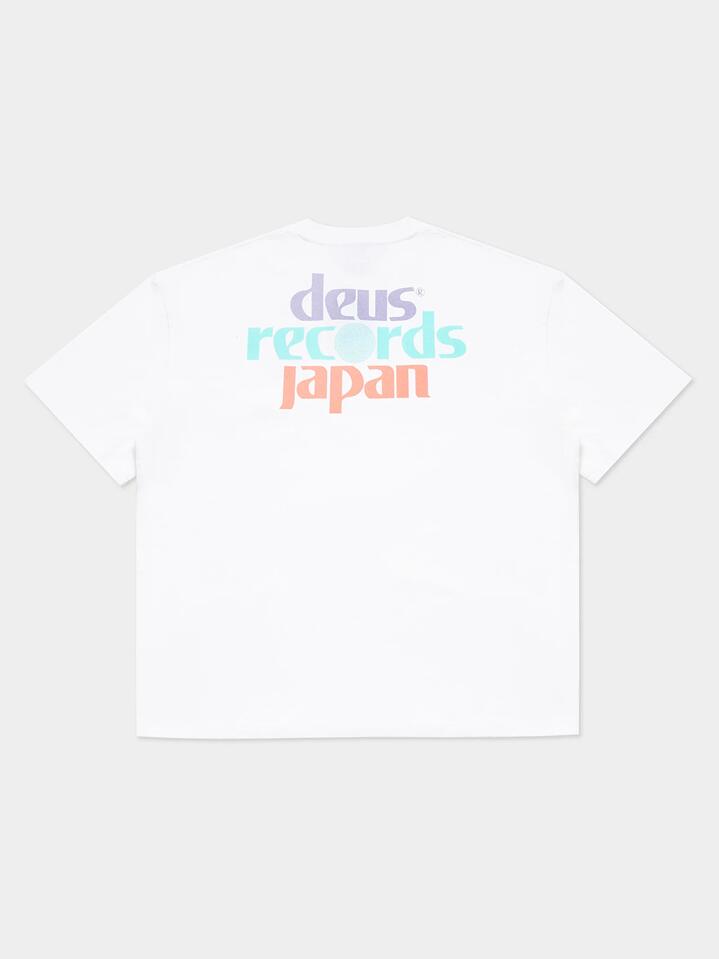 Image of a model wearing Tops. Productname: Deus To Defy Tee in Vintage White colour by brand - Deus