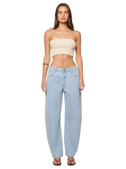 Image of a model wearing Denim. Productname: Abrand 95 Barrel Jean Kendall in Kendall colour by brand - Abrand