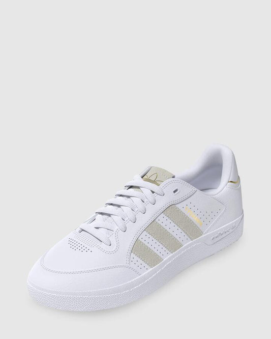 Image of Sneakers. Productname: adidas Tyshawn Low Sneakers White - in White colour by brand - Adidas