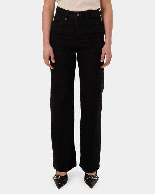 Image of Jeans. Productname: Thrills - Womens Cherry Strech Denim Jeans - Black - in Black colour by brand - Thrills