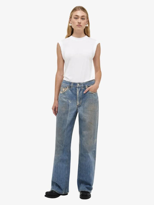 Image of a model wearing Denim. Productname: Neuw Coco Relaxed Digital in LIGHT VINTAGE INDIGO colour by brand - Neuw