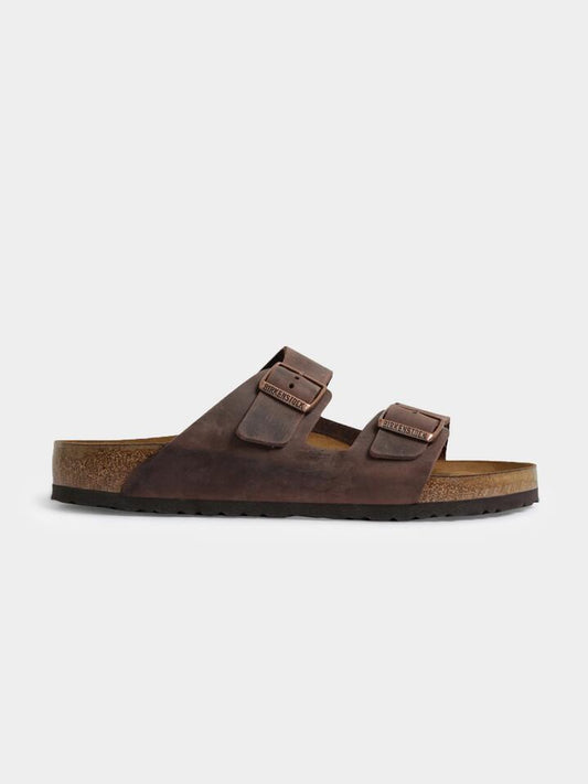 Image of Shoes. Productname: Birkenstock Unisex Arizona Oiled Leather Regular Width in Brown colour by brand - Birkenstock