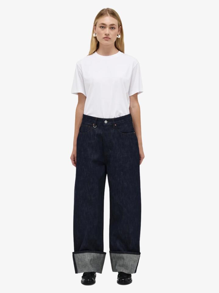Image of a model wearing Denim. Productname: Neuw Yoko Baggy Turn Up in INDIGO colour by brand - Neuw