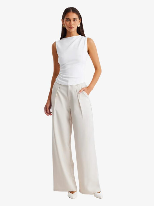 Image of a model wearing Pants. Productname: SNDYS Wood Pants in Chalk colour by brand - SNDYS
