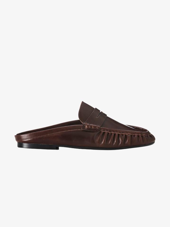Image of Shoes. Productname: Alias Mae Ivy in Walnut Wax colour by brand - Alias Mae