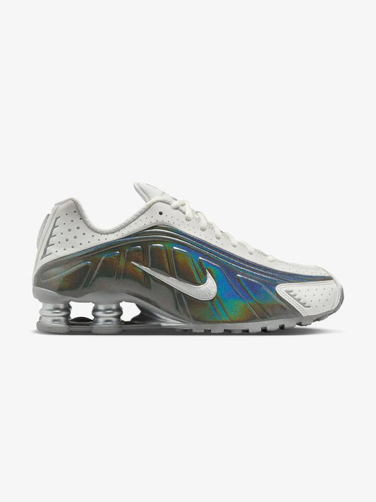 Image of Footwear. Productname: Nike Women's Nike Shox R4 in SUMMIT WHITE/SUMMIT WHITE-HYDR colour by brand - Nike