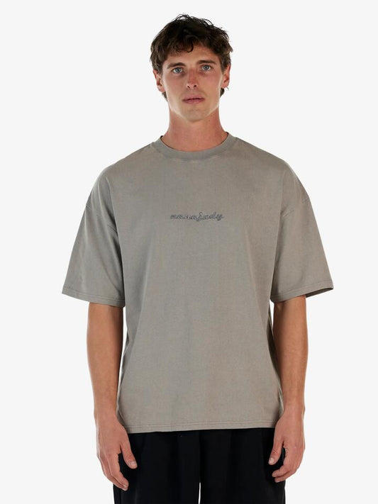 Nana Judy Windsor Tee (Enzyme Grey)