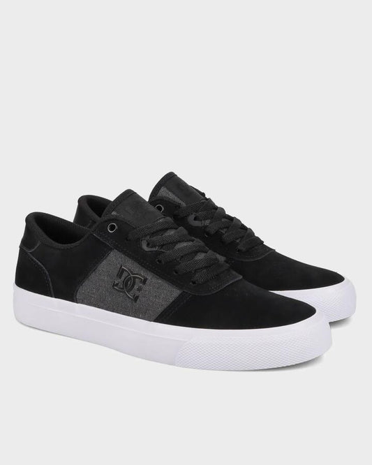 Image of Shoes. Productname: DC Shoes Mens Teknic Skate Shoes Black/Chambray - in Black/Chambray colour by brand - DC Shoes