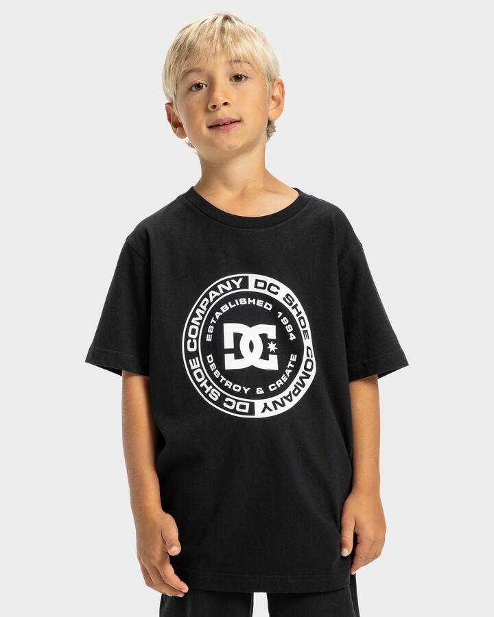 Image of a model wearing Tops. Productname: DC Shoes - Boys 8-16 Dc Corpo T-Shirt - Black - in Black colour by brand - DC Shoes