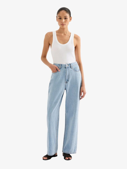 Image of a model wearing Denim. Productname: Nude Lucy Organic Relaxed Jean in Clear Blue colour by brand - Nude Lucy