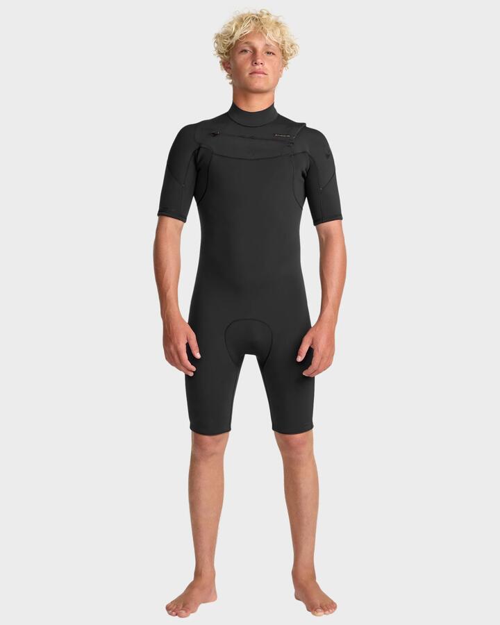 Image of a model wearing Tops. Productname: Quiksilver Mens 2/2Mm Everyday Session Chest Zip Springsuit Black - in Black colour by brand - Quiksilver