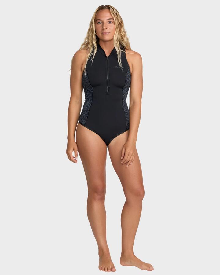 Image of Accessories. Product name - Roxy Womens 1Mm Swell Natural Springsuit Animal Print in Animal Print colour by brand - Roxy