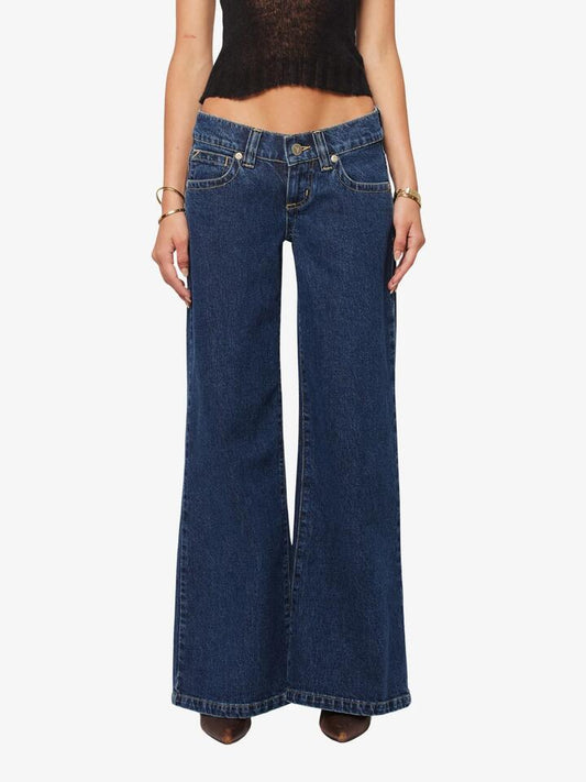 Image of a model wearing Denim. Productname: Abrand 00 Wide Tara in Tara colour by brand - Abrand