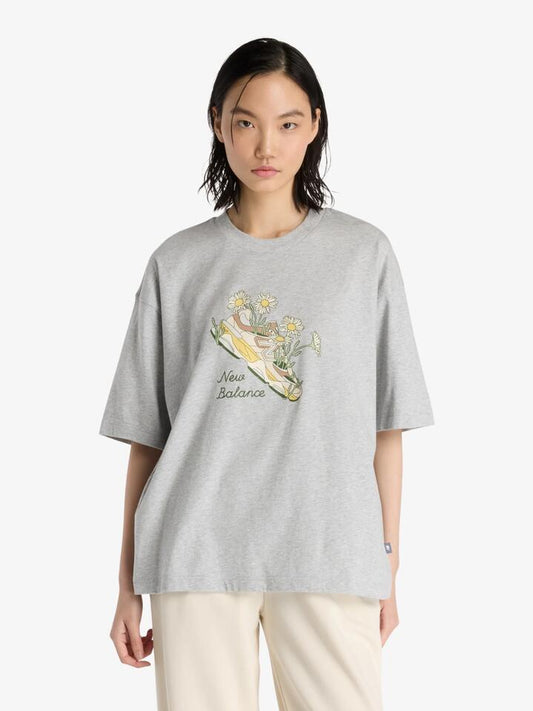 Image of a model wearing Tops. Productname: New Balance Flower Shoe T-Shirt in Athletic Grey colour by brand - New Balance