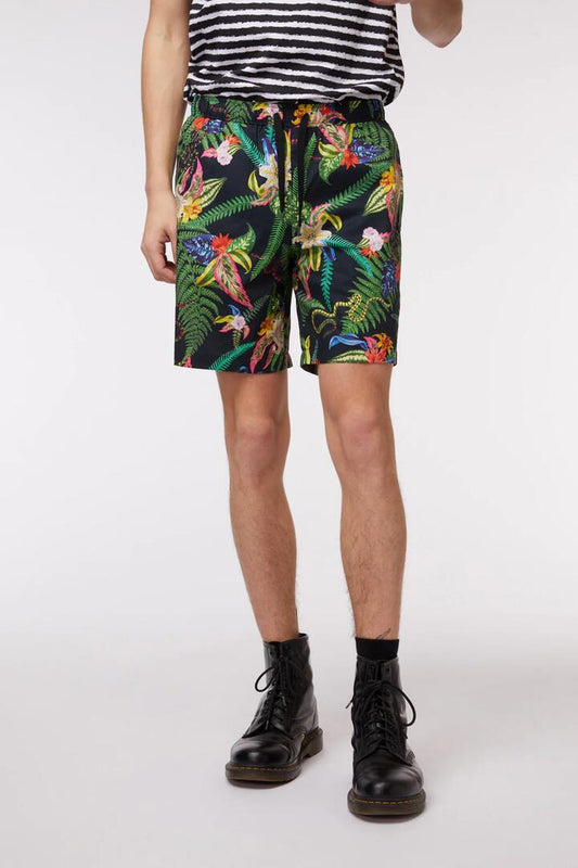 Image of a model wearing Shorts. Productname: Chicago Trunk in Black colour by brand - Dangerfield