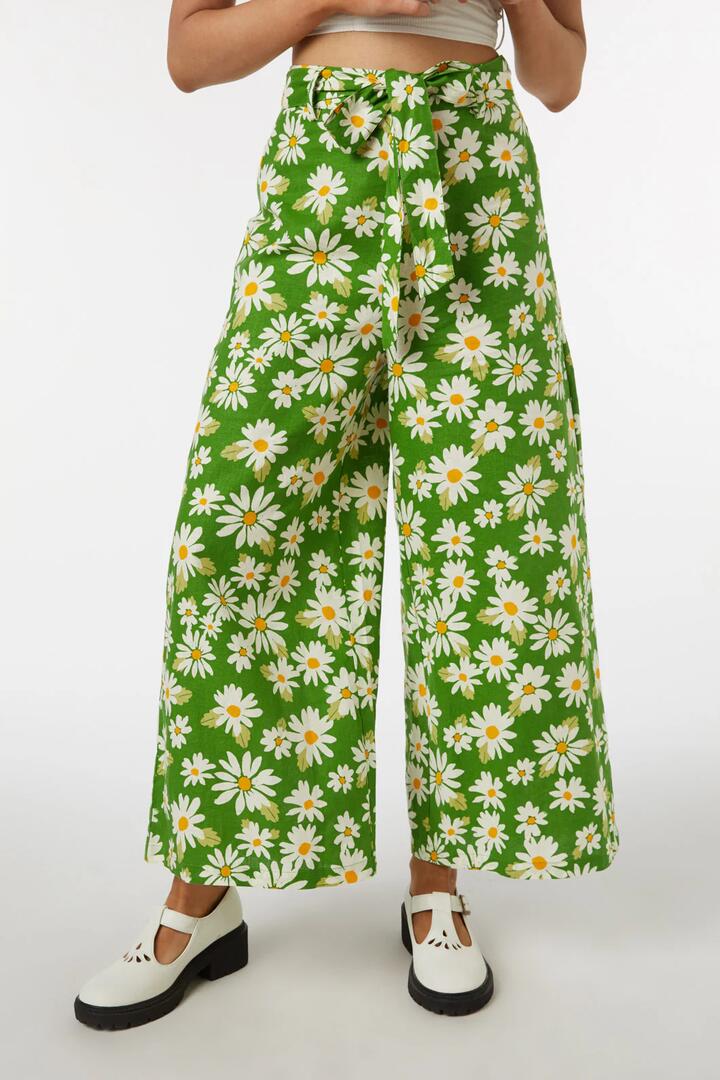 Image of a model wearing Pants. Productname: Wild Daisy Culotte in Green colour by brand - Princess Highway