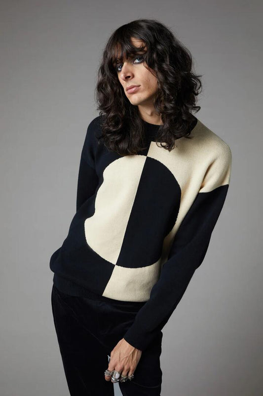 Image of a model wearing Tops. Productname: Eclipse Knit in Black/Cream colour by brand - Black Friday
