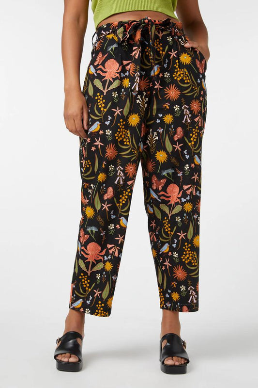 Image of a model wearing Pants. Productname: Native Fauna Pant in Black colour by brand - Princess Highway