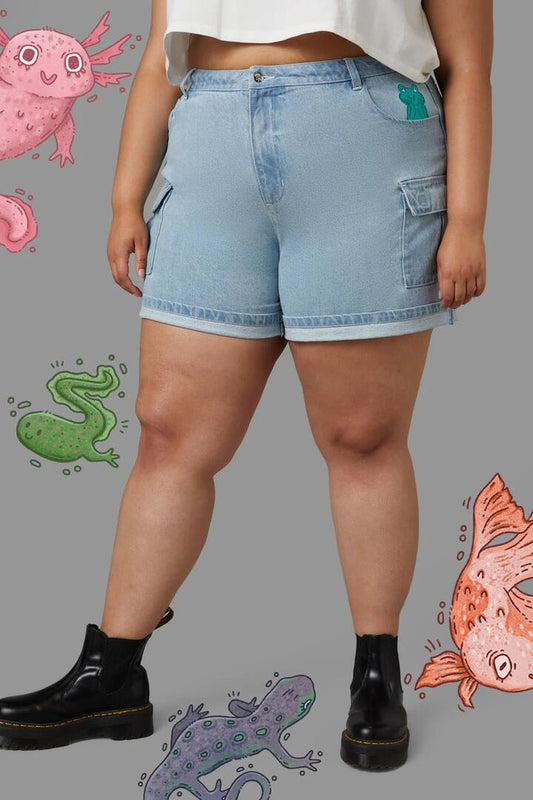 Image of a model wearing Shorts. Productname: Curve Froggy Short in Blue colour by brand - Black Friday