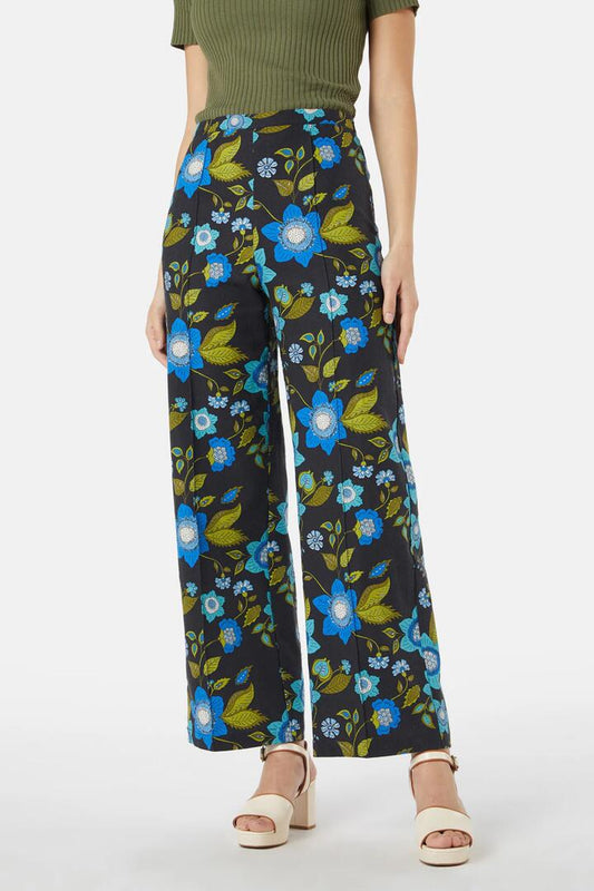 Image of a model wearing Pants. Productname: Carmen Pant in Black colour by brand - Princess Highway