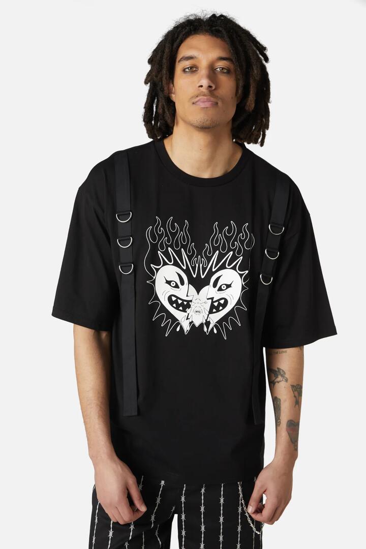 Image of Jewelry. Productname: The End D-Ring Tee in Black colour by brand - Dangerfield
