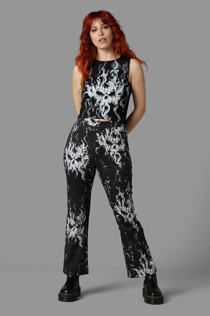 Image of a model wearing Denim. Productname: Gothic Veil Jean in Black colour by brand - Black Friday