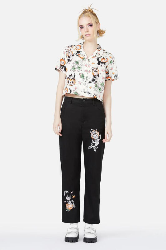 Image of a model wearing Pants. Productname: Cat-O-Lantern Pant in Black colour by brand - Black Friday