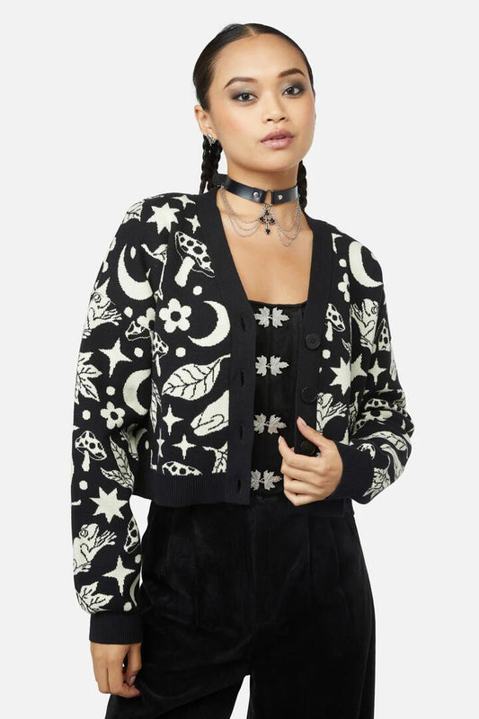 Image of a model wearing Outerwear. Productname: Woods Cardigan in Black/Cream colour by brand - Black Friday
