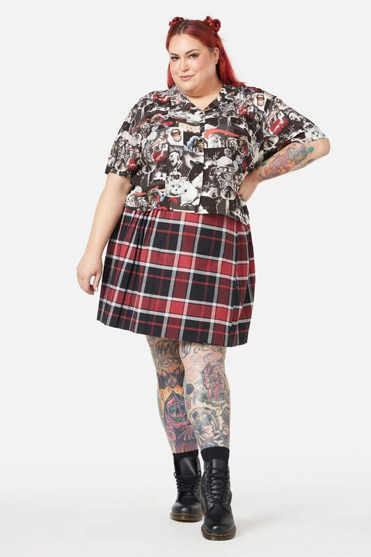 Image of a model wearing Tops. Productname: Curve Anakitty Blouse in Black colour by brand - Black Friday