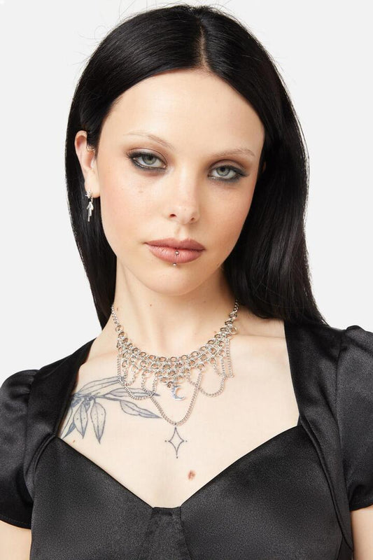 Image of Necklaces. Productname: Chainlink Moon Necklace in Silver colour by brand - Black Friday