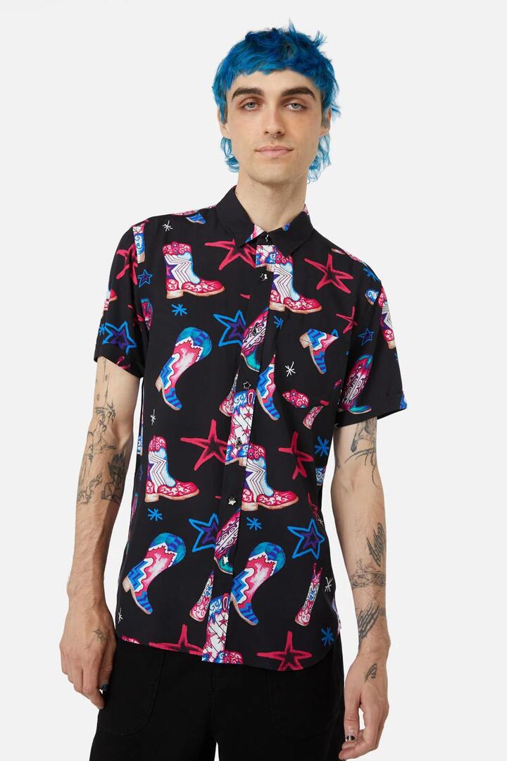 Image of a model wearing Tops. Productname: Face The Wind SS Shirt in Multi colour by brand - Dangerfield