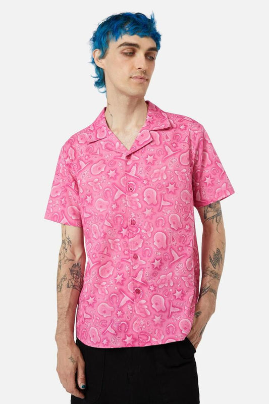 Image of a model wearing Tops. Productname: Outlaw SS Shirt in Pink colour by brand - Dangerfield