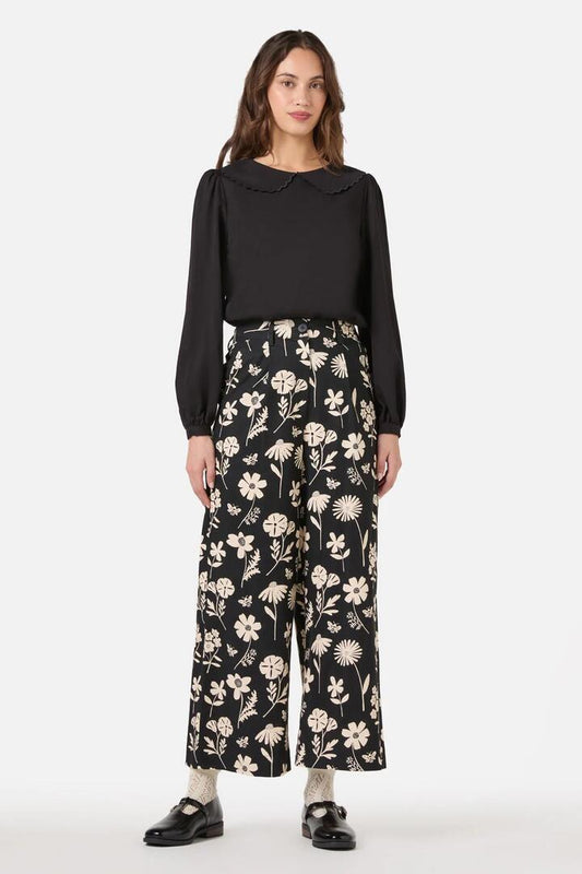 Image of a model wearing Pants. Productname: Variety Fleur Culotte in Black colour by brand - Princess Highway
