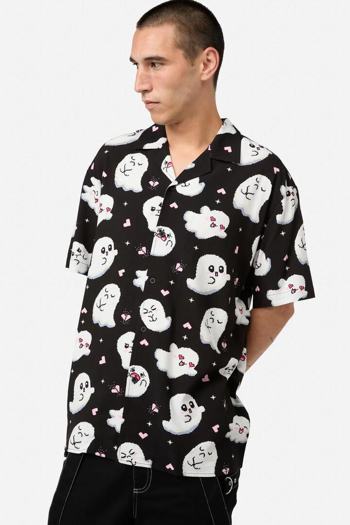 Image of a model wearing Tops. Productname: Ghostie Print SS Shirt in Black colour by brand - Black Friday